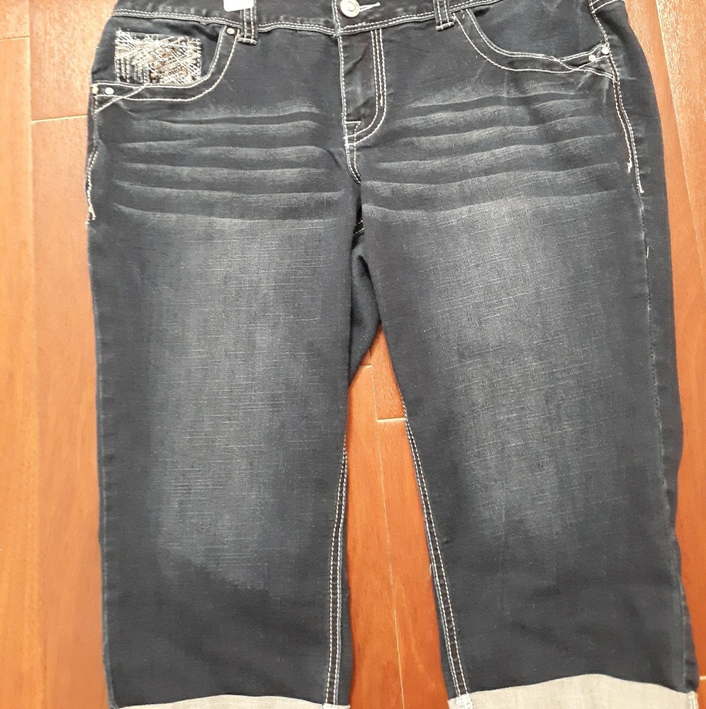 Jean Capris size 16